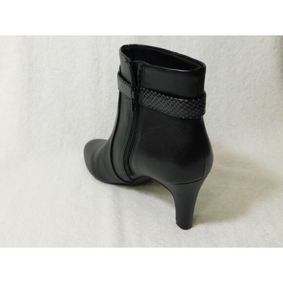 W654 LifeStride Black Guild 2 Heeled Ankle Boots - Size 9 M - Picture 3 of 4